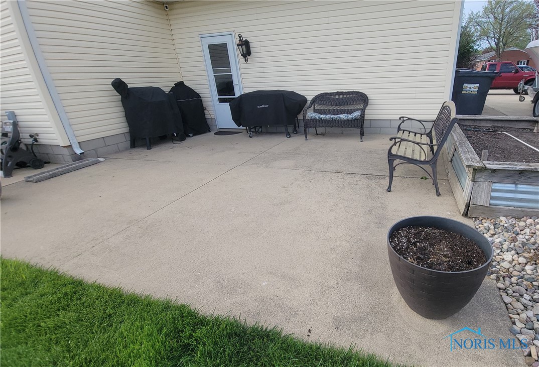 311 W Linden Avenue, Gibsonburg, Ohio image 37