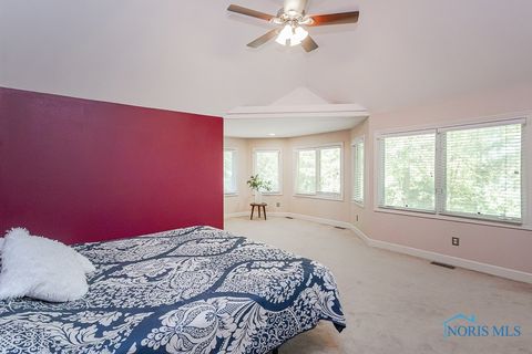 Tiny photo for 2946 Orchard Tree Lane, Toledo, OH 43617 (MLS # 6136674)