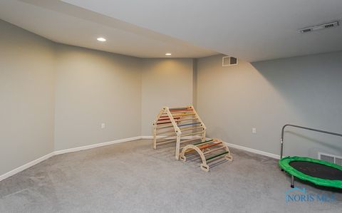 Tiny photo for 2946 Orchard Tree Lane, Toledo, OH 43617 (MLS # 6136674)
