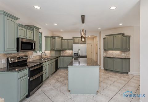 Tiny photo for 2946 Orchard Tree Lane, Toledo, OH 43617 (MLS # 6136674)