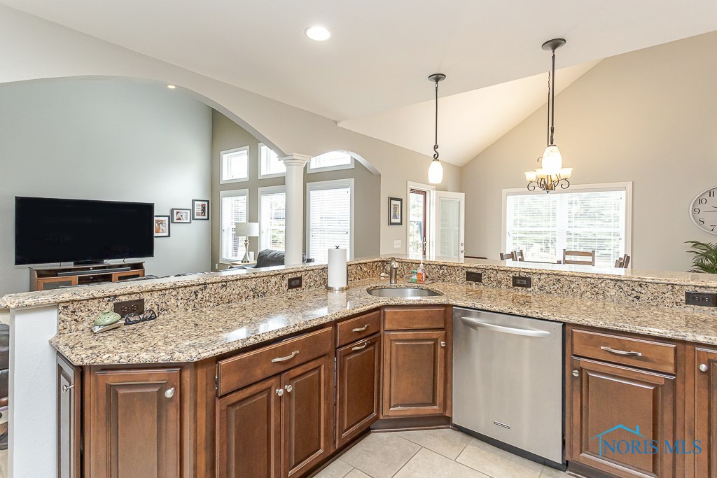 3643 Boulder Ridge Drive, Maumee, Ohio image 21