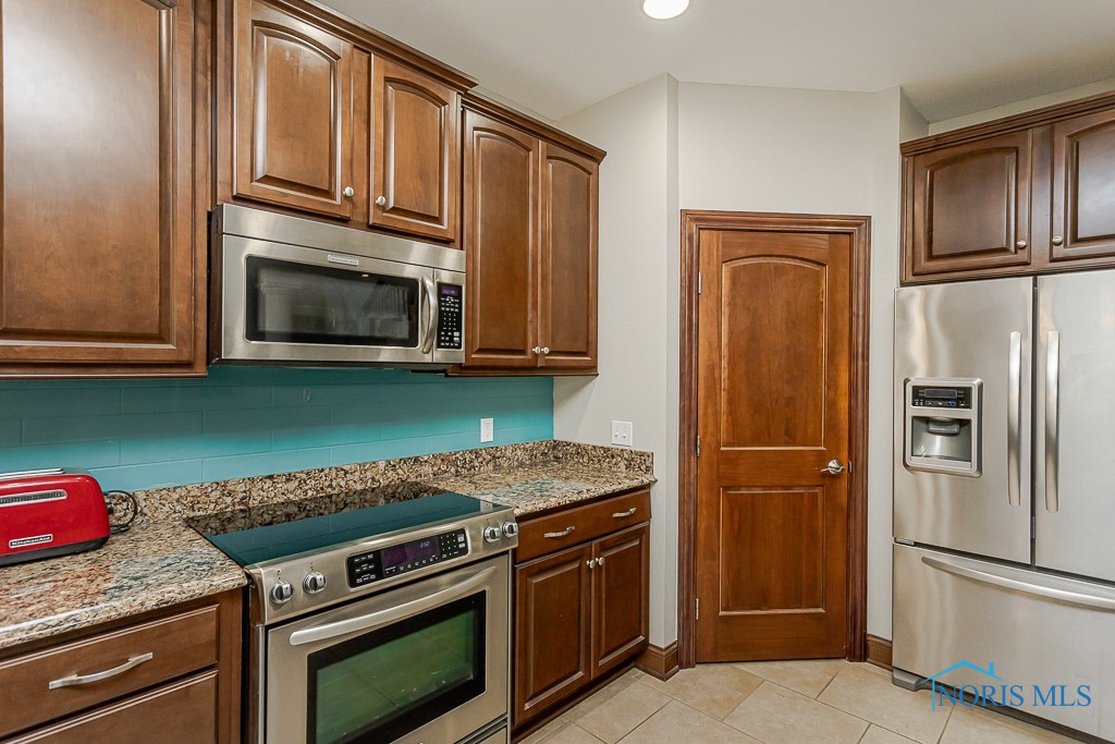 3643 Boulder Ridge Drive, Maumee, Ohio image 23