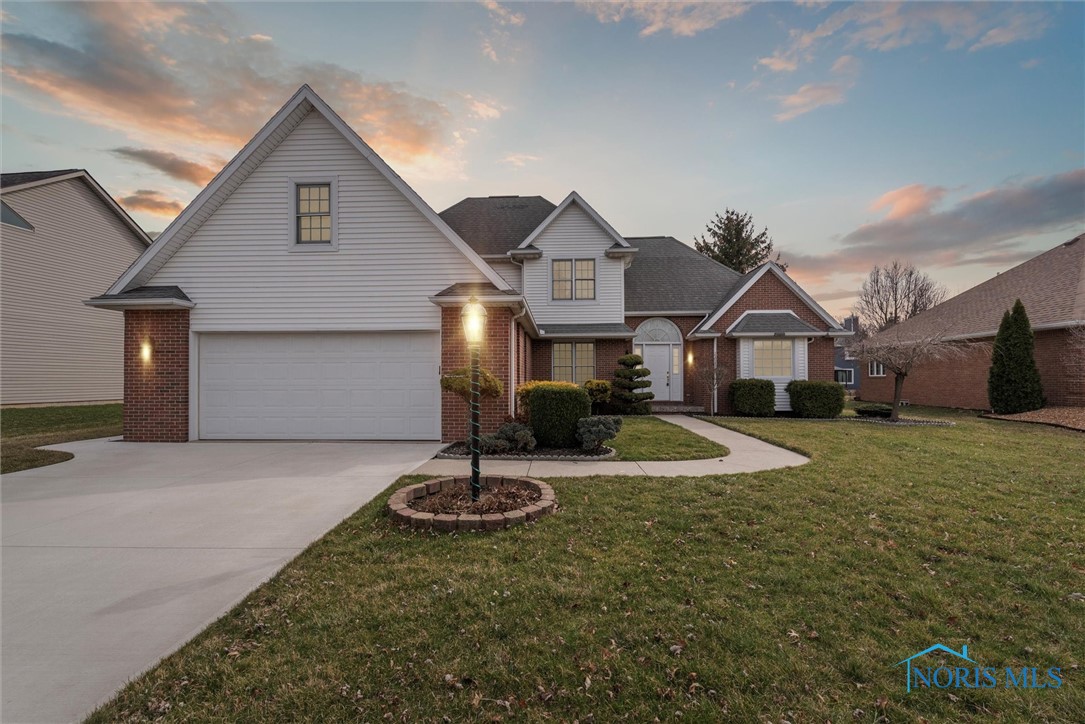 729 Timberview Drive, Findlay, Ohio image 1