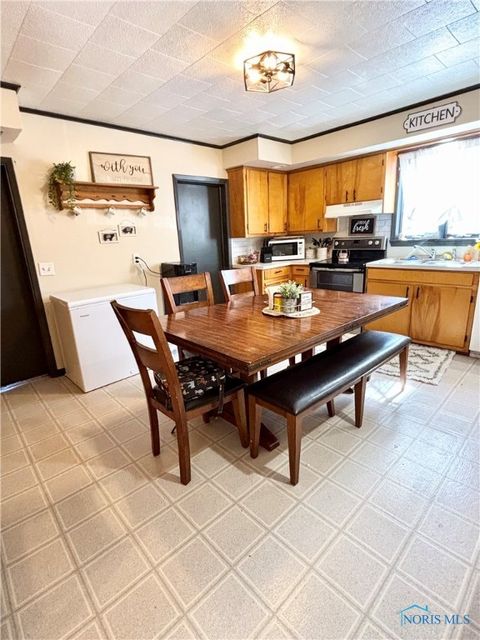Tiny photo for 335 Windsor Lane, Gibsonburg, OH 43431 (MLS # 6136574)
