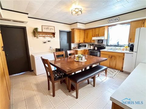 Tiny photo for 335 Windsor Lane, Gibsonburg, OH 43431 (MLS # 6136574)