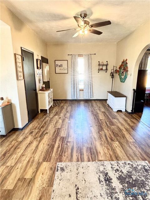 Tiny photo for 335 Windsor Lane, Gibsonburg, OH 43431 (MLS # 6136574)