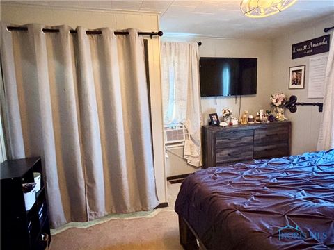 Tiny photo for 335 Windsor Lane, Gibsonburg, OH 43431 (MLS # 6136574)