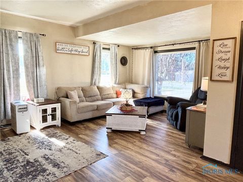 Tiny photo for 335 Windsor Lane, Gibsonburg, OH 43431 (MLS # 6136574)