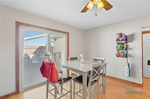 Tiny photo for 126 Hillcrest Avenue, Findlay, OH 45840 (MLS # 6136379)