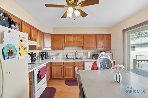 Tiny photo for 126 Hillcrest Avenue, Findlay, OH 45840 (MLS # 6136379)