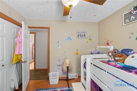 Tiny photo for 126 Hillcrest Avenue, Findlay, OH 45840 (MLS # 6136379)