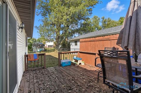 Tiny photo for 126 Hillcrest Avenue, Findlay, OH 45840 (MLS # 6136379)