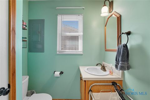 Tiny photo for 126 Hillcrest Avenue, Findlay, OH 45840 (MLS # 6136379)