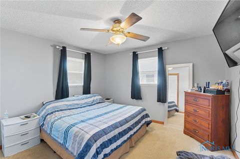 Tiny photo for 126 Hillcrest Avenue, Findlay, OH 45840 (MLS # 6136379)