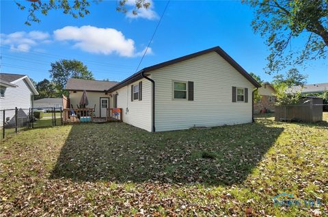 Tiny photo for 126 Hillcrest Avenue, Findlay, OH 45840 (MLS # 6136379)