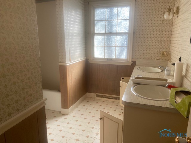 3777 Treelawn Drive, Toledo, Ohio image 34