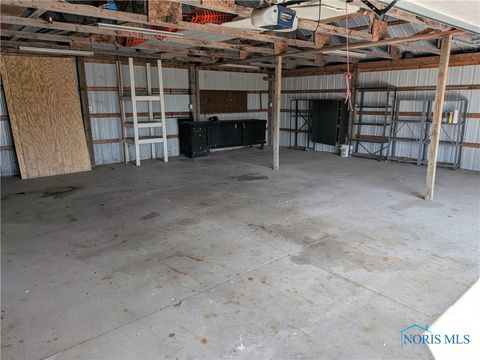 Tiny photo for 2716 County Road L, Swanton, OH 43558 (MLS # 6136523)