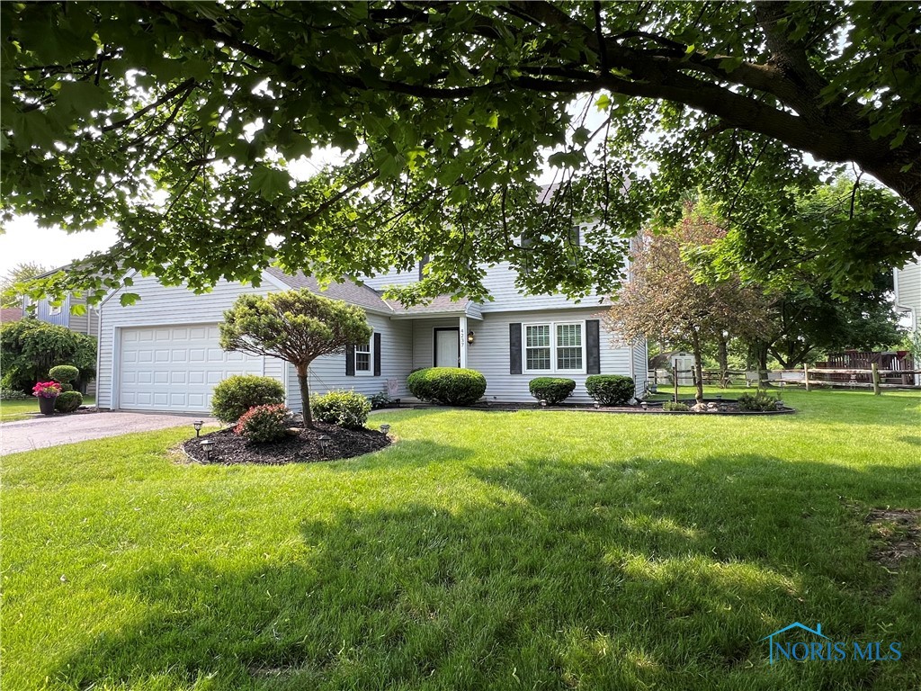 4237 Brogan Drive, Toledo, Ohio image 2