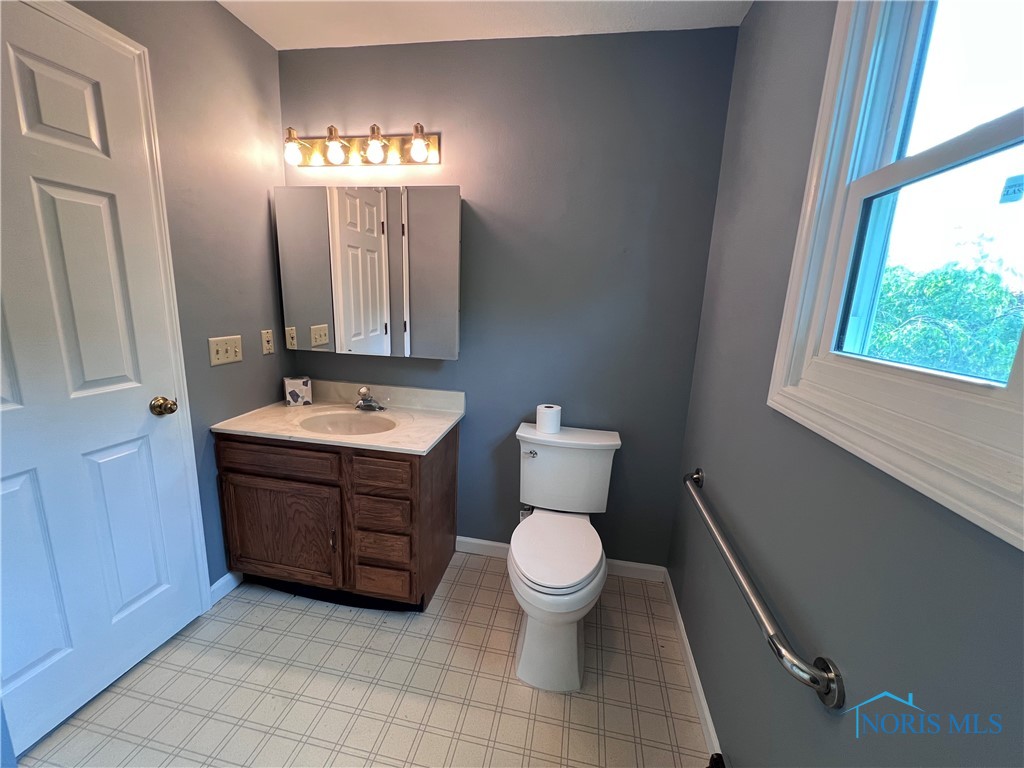 4237 Brogan Drive, Toledo, Ohio image 23