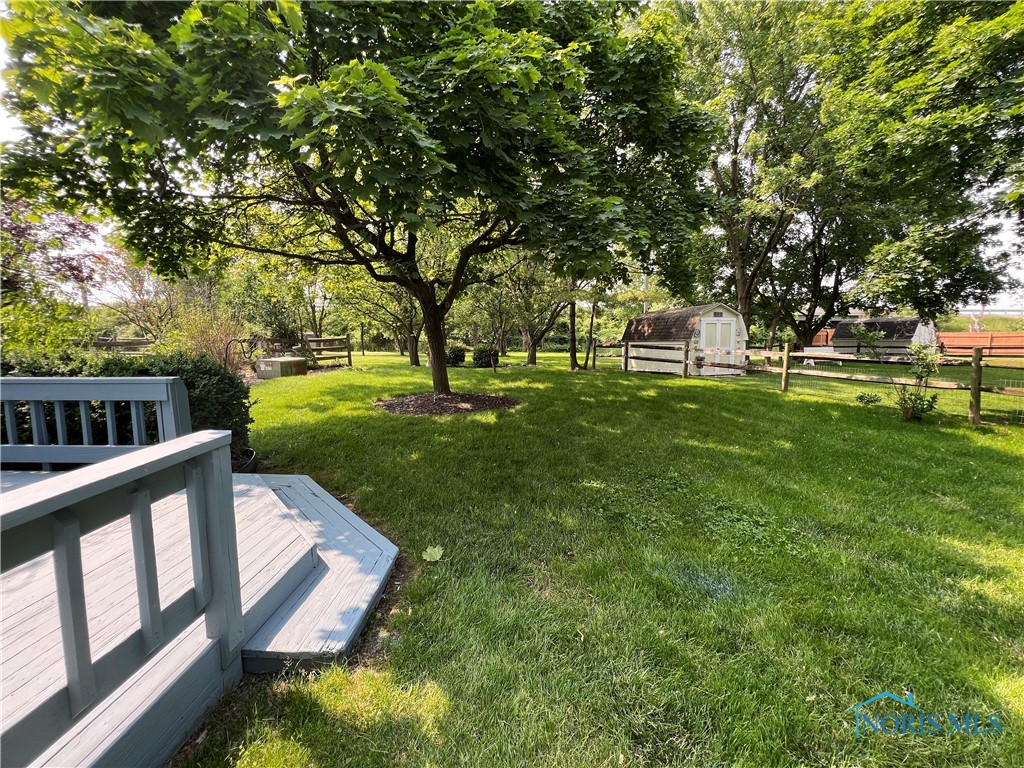 4237 Brogan Drive, Toledo, Ohio image 35