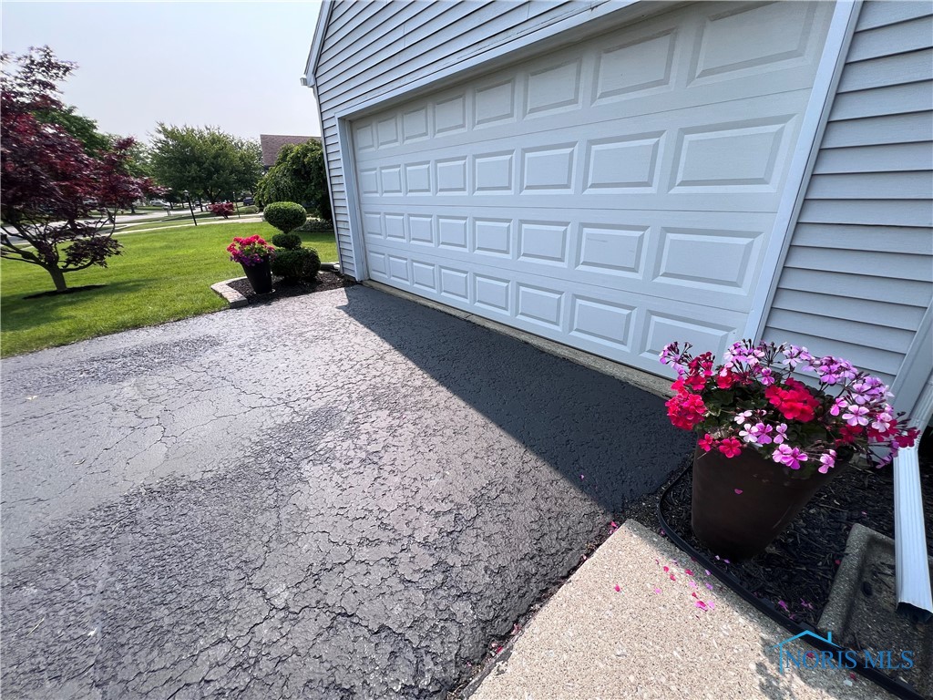 4237 Brogan Drive, Toledo, Ohio image 3