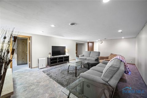 Tiny photo for 1825 Greendale Avenue, Findlay, OH 45840 (MLS # 6136424)