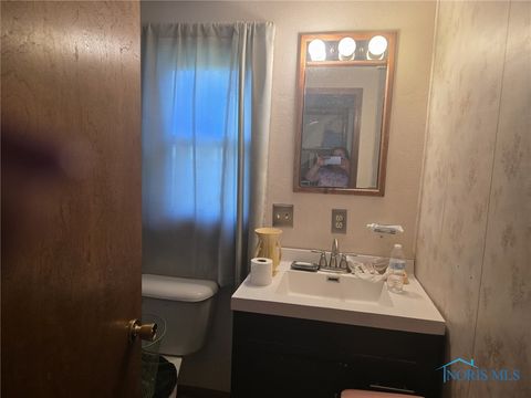 Tiny photo for 6854 County Road 3, Swanton, OH 43558 (MLS # 6136644)