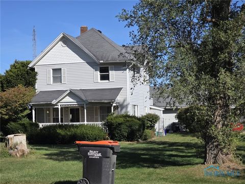Photo of 6854 County Road 3, Swanton, OH 43558 (MLS # 6136644)