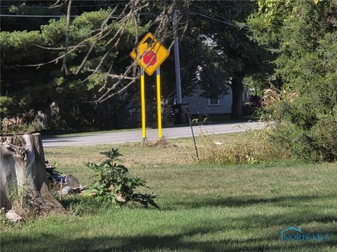 Tiny photo for 6854 County Road 3, Swanton, OH 43558 (MLS # 6136644)