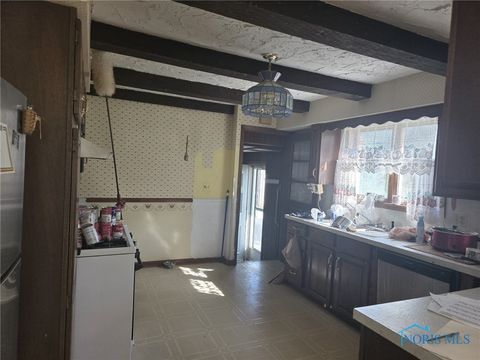 Tiny photo for 6854 County Road 3, Swanton, OH 43558 (MLS # 6136644)