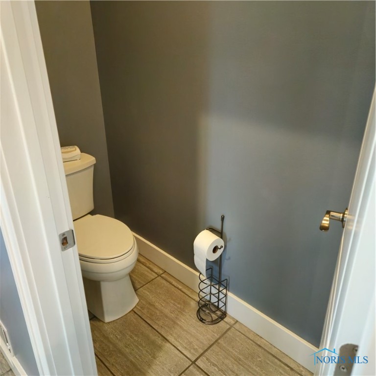7859 Pilliod Road, Holland, Ohio image 16