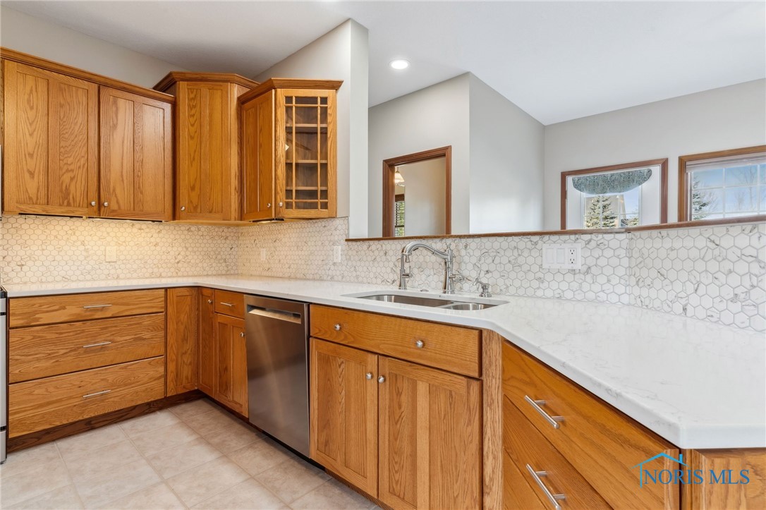 15940 Lakeside Court, Findlay, Ohio image 15