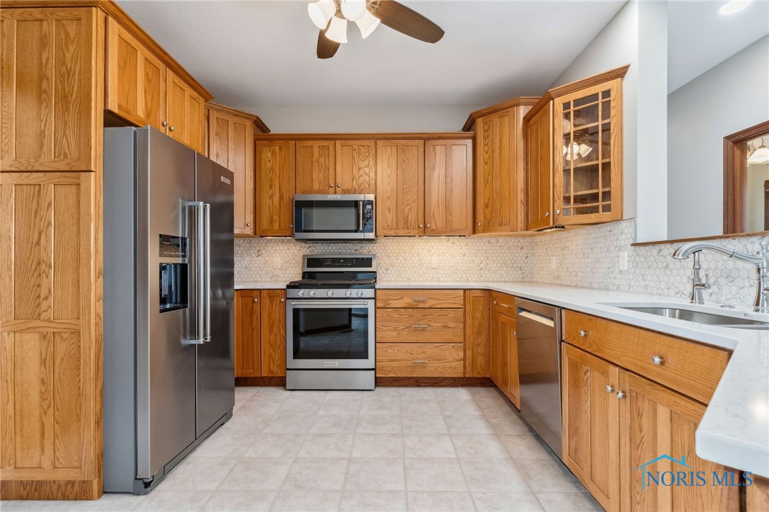 15940 Lakeside Court, Findlay, Ohio image 13