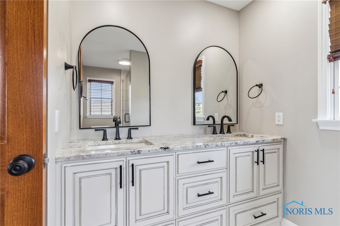 15940 Lakeside Court, Findlay, Ohio image 34