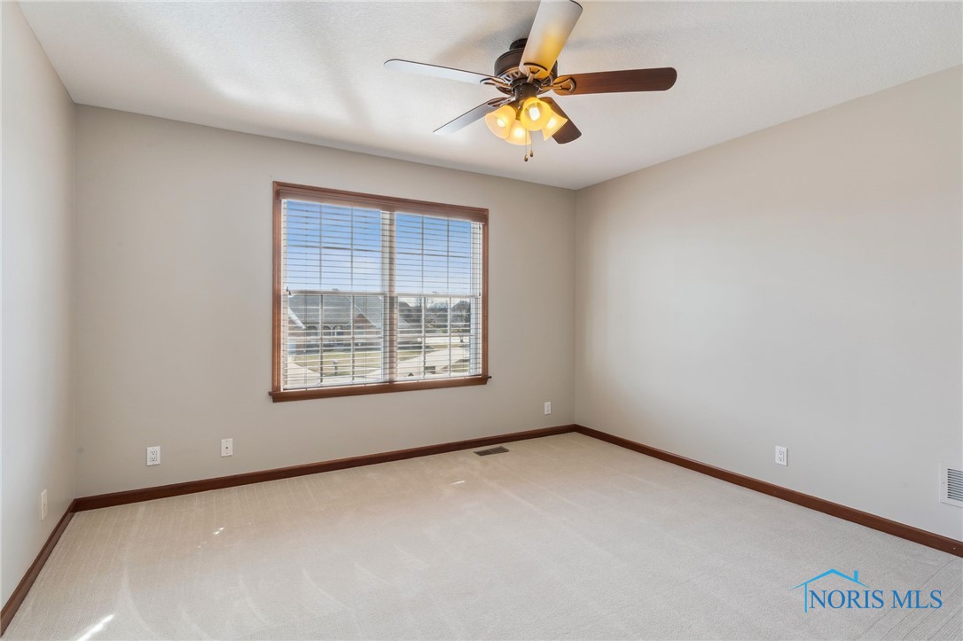 15940 Lakeside Court, Findlay, Ohio image 45