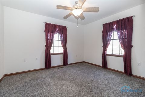 Tiny photo for 2121 County Road 4 1, Swanton, OH 43558 (MLS # 6135934)