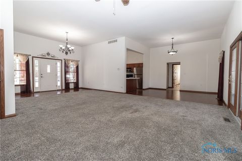 Tiny photo for 2121 County Road 4 1, Swanton, OH 43558 (MLS # 6135934)