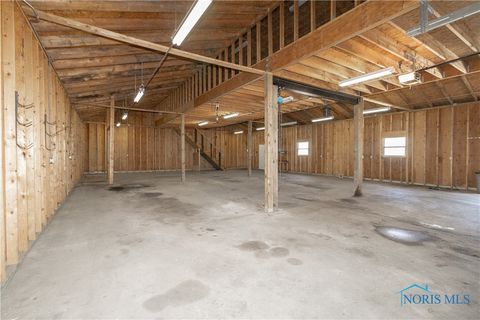 Tiny photo for 2121 County Road 4 1, Swanton, OH 43558 (MLS # 6135934)