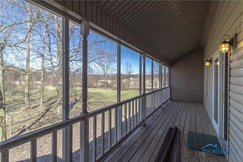 Tiny photo for 2121 County Road 4 1, Swanton, OH 43558 (MLS # 6135934)