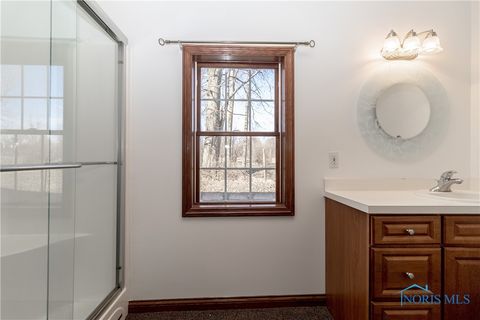 Tiny photo for 2121 County Road 4 1, Swanton, OH 43558 (MLS # 6135934)