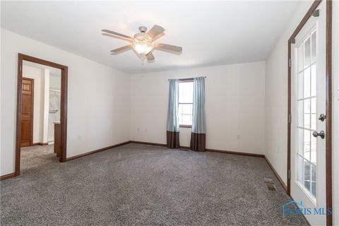 Tiny photo for 2121 County Road 4 1, Swanton, OH 43558 (MLS # 6135934)