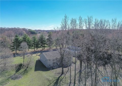 Tiny photo for 2121 County Road 4 1, Swanton, OH 43558 (MLS # 6135934)