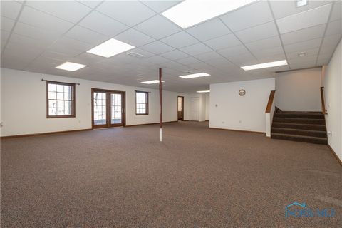 Tiny photo for 2121 County Road 4 1, Swanton, OH 43558 (MLS # 6135934)