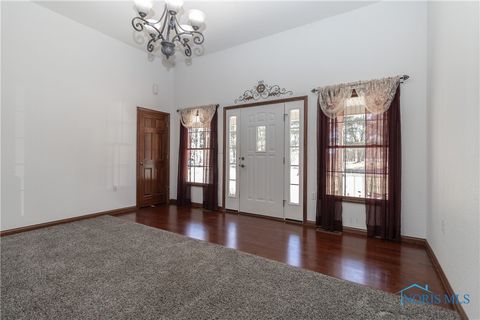 Tiny photo for 2121 County Road 4 1, Swanton, OH 43558 (MLS # 6135934)