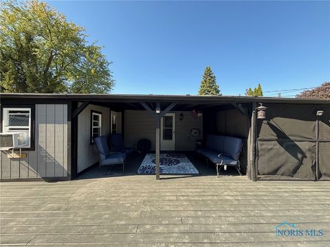 Tiny photo for 2451 Eastgate Road, Toledo, OH 43614 (MLS # 6136464)