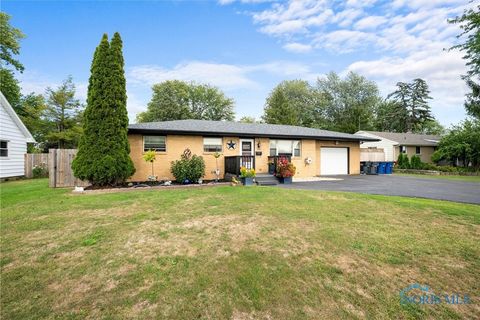 Tiny photo for 2451 Eastgate Road, Toledo, OH 43614 (MLS # 6136464)
