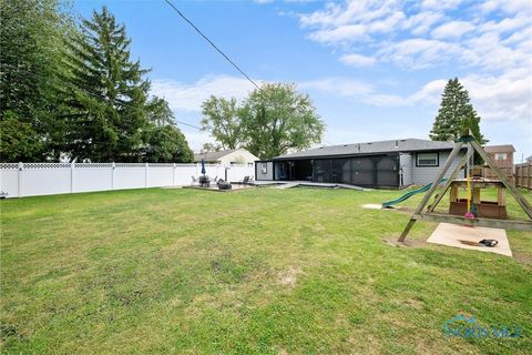 Tiny photo for 2451 Eastgate Road, Toledo, OH 43614 (MLS # 6136464)