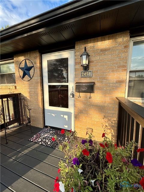 Tiny photo for 2451 Eastgate Road, Toledo, OH 43614 (MLS # 6136464)