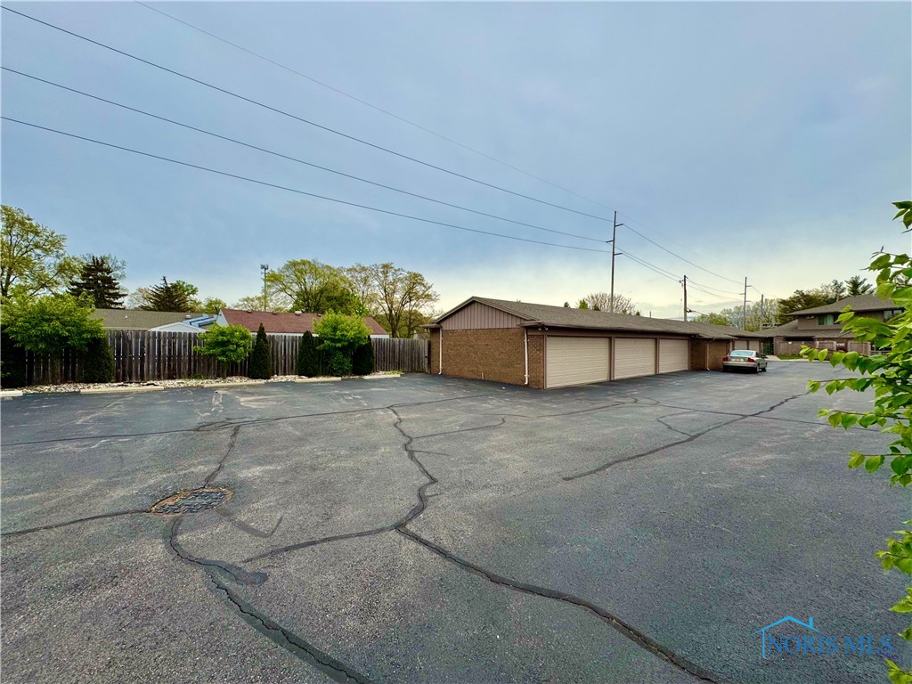 4030 Sherwood Forest Manor Road #E17, Toledo, Ohio image 26