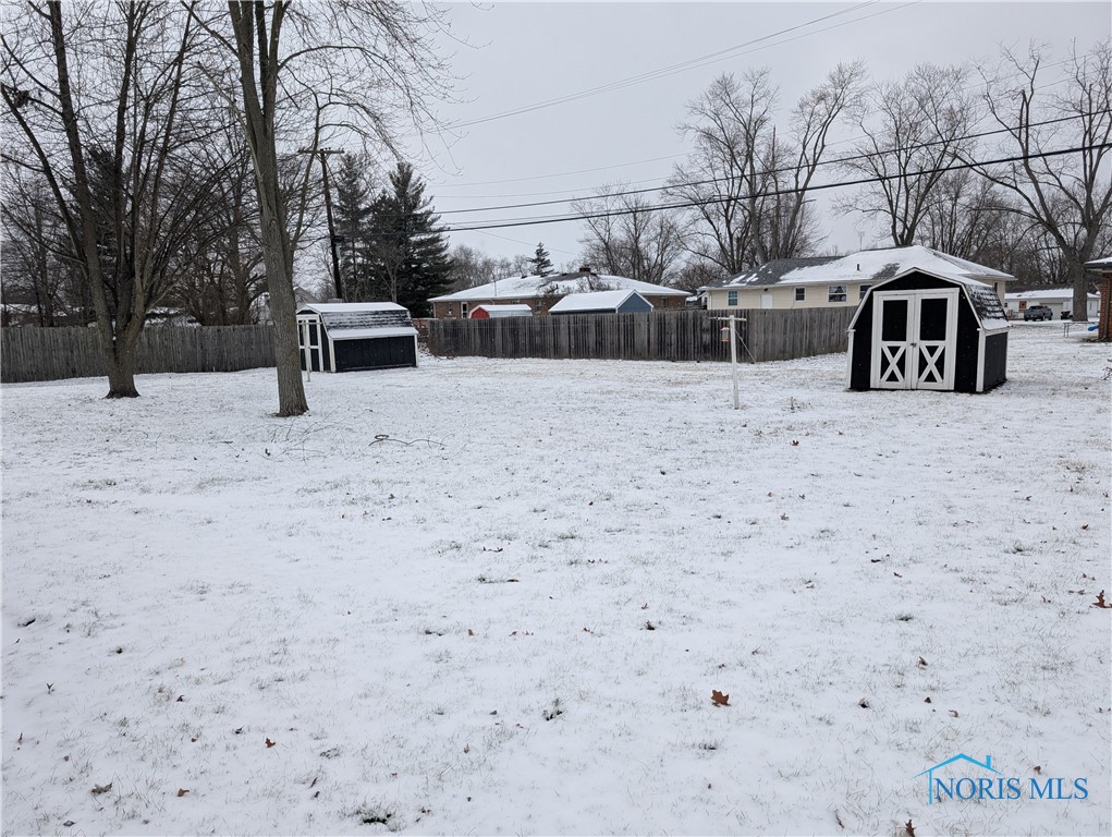 1913 Darbyshire Drive, Defiance, Ohio image 3